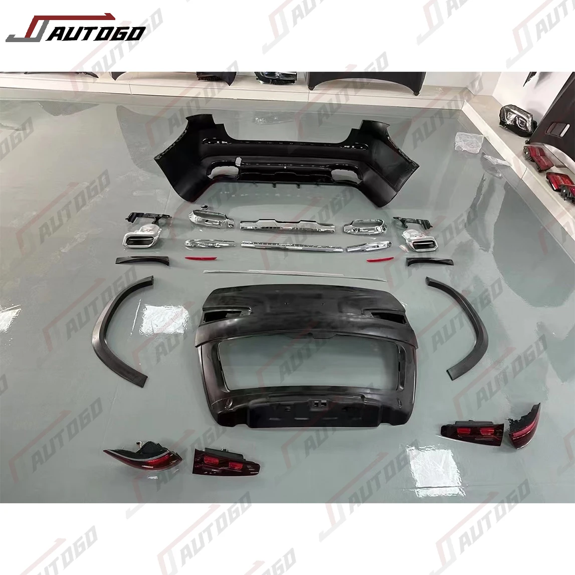 Auto Modification Conversion Body Kit for Mercedes-Benz X166 GL GLS 2013-2019 Upgrade to 2024 Maybach Front Rear Bumper Assembly