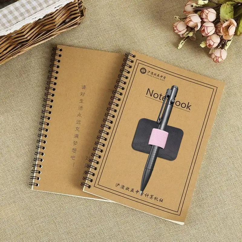 Elástico auto-adesivo PU couro lápis titular, clipe impermeável, caneta macia titular para notebook e computador