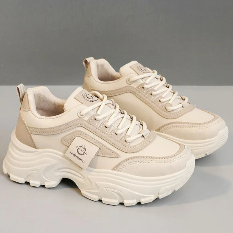 

Женские кроссовки, кожаная обувь, увеличивающая рост, модная повседневная обувь на шнуровке, уличная вулканизированная обувь, дизайнерская женская обувь на платформе