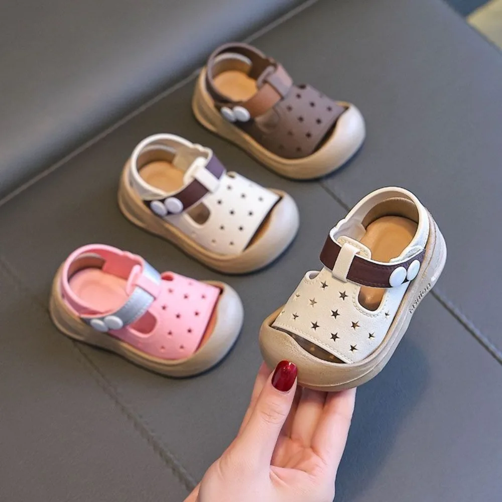 

1pair Hollow Star Infant and Toddler Sandals with Straps Closed Toe Baby Toddler Shoes Soft Sole Anti-kick Children's Shoes