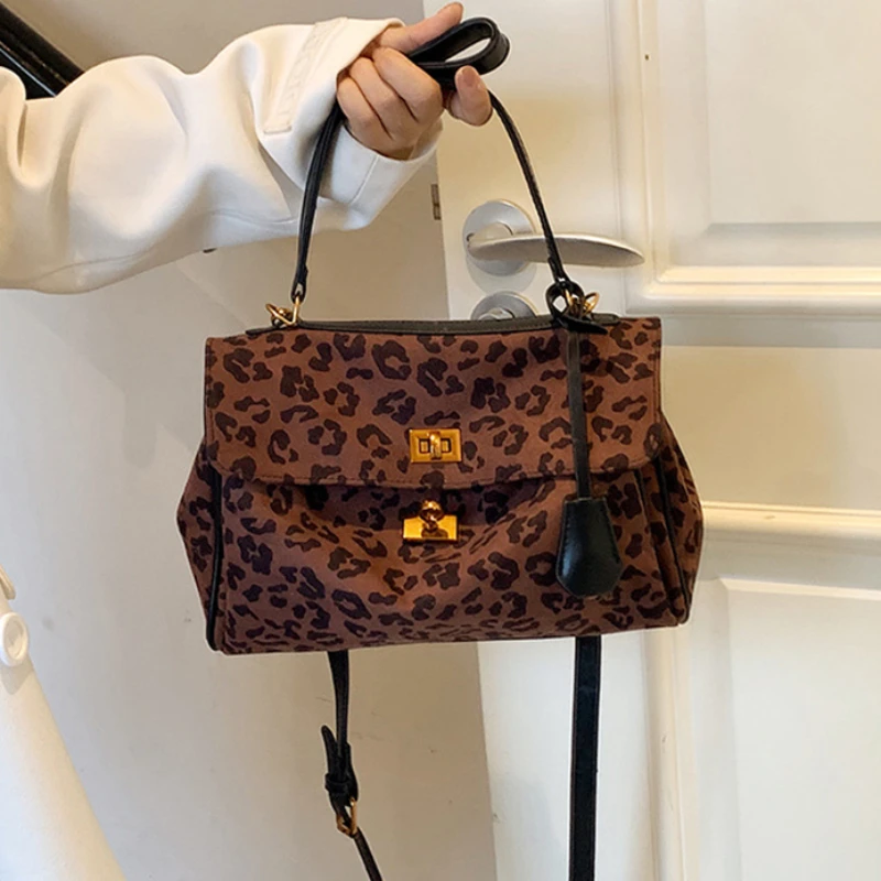 Leopard Print Tote Bags,Women Large Capacity Buckle Shoulder Bags,Popular Simple High Quality Personality Ladies Handbag