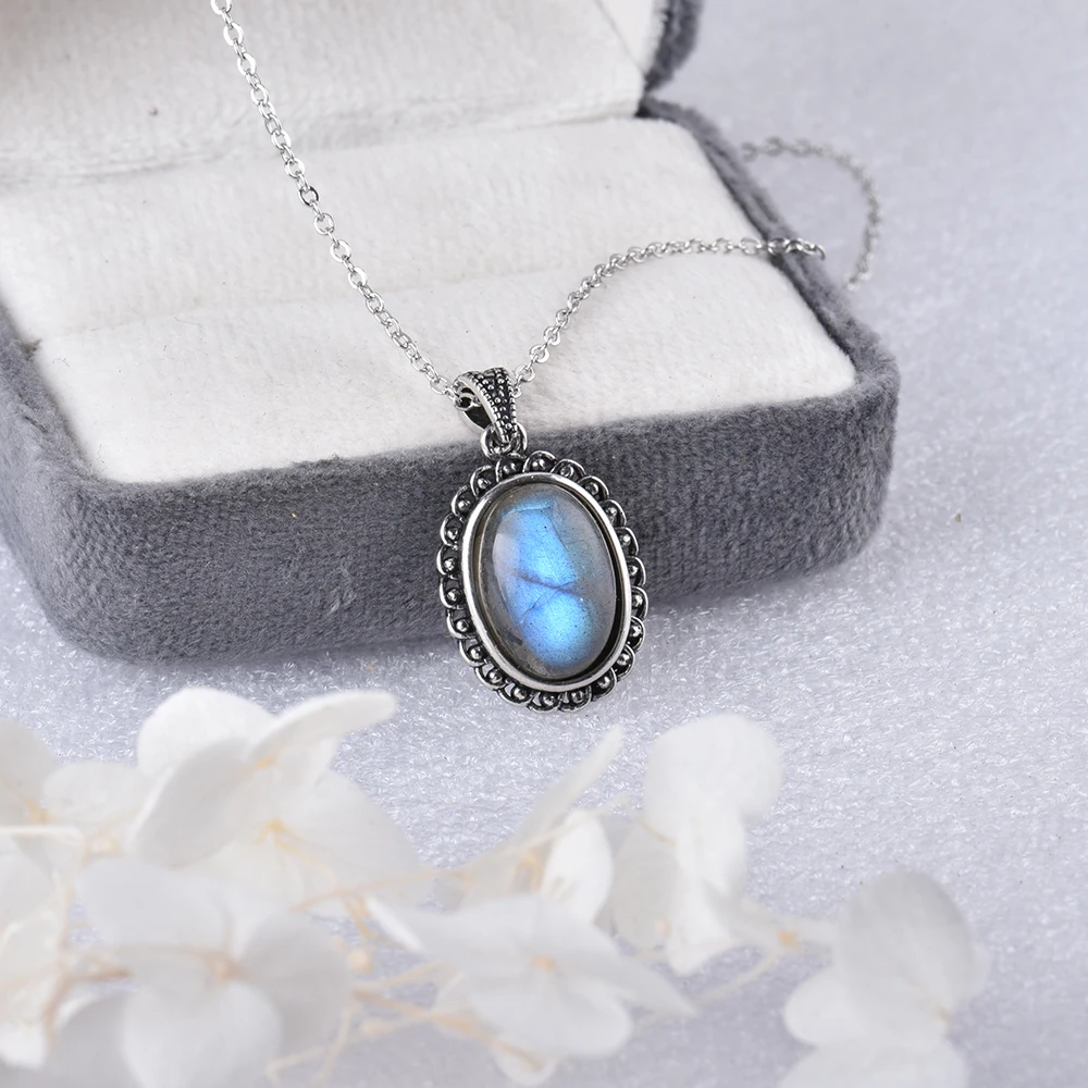 ITSMOS Natural Labradorite Silver Plated Pendant Necklace Simple Stone Vintage Fashion Elegant Jewelry for Women Romatic