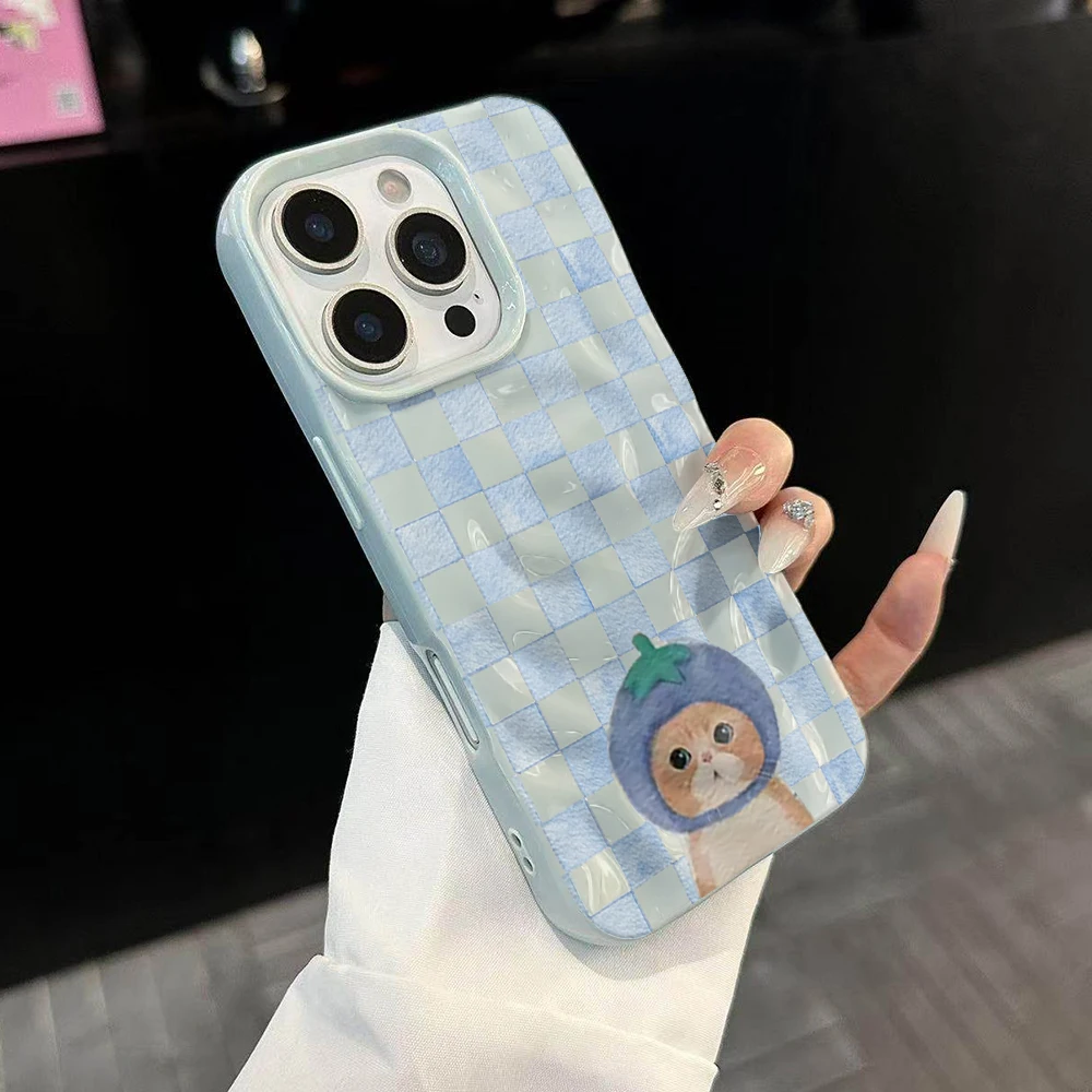 Modisches kariertes Handyhülle mit süßem Katzenmuster für iPhone 17 16 15 14 13 12 11 Pro Max 14 Plus 17Air, weiche Silikonhülle mit Falten-Wellen-Design – Detail 2