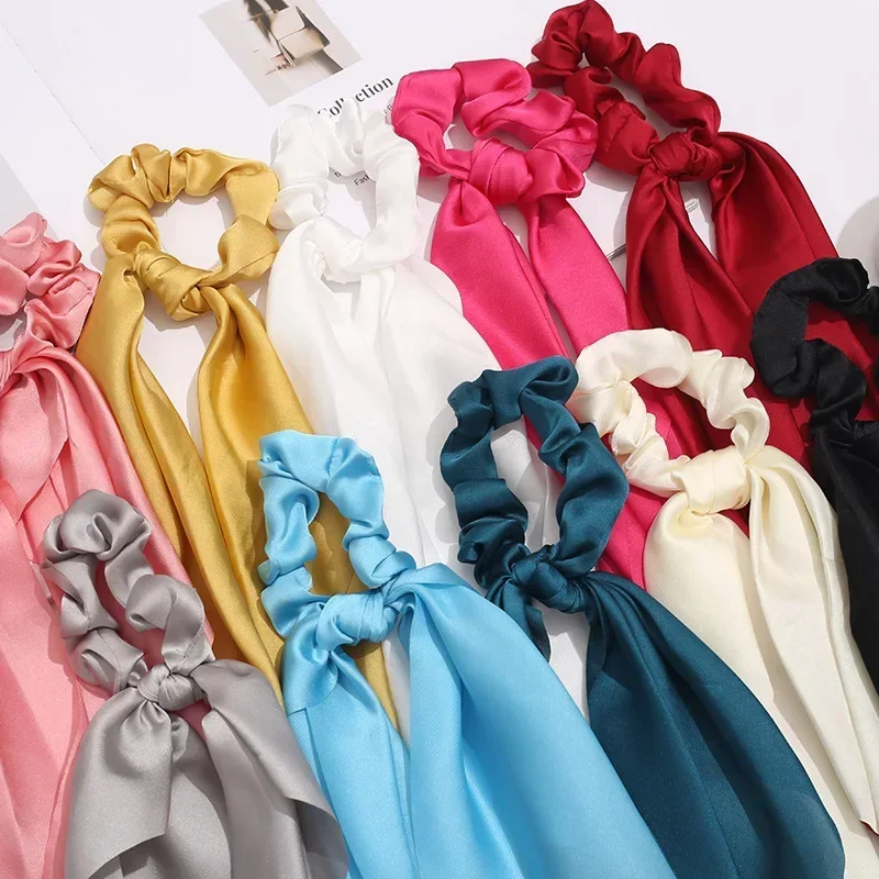 Monocromático Bow Satin Scrunchies para mulheres e meninas, faixas elásticas de cabelo, lenço de rabo de cavalo de fita longa, laço