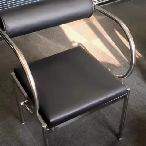 Designer Vintage Bauhaus Dining Chair Light Luxury High End Cafe Table Backrest Seat Retro Modern Comfort Decor Furniture