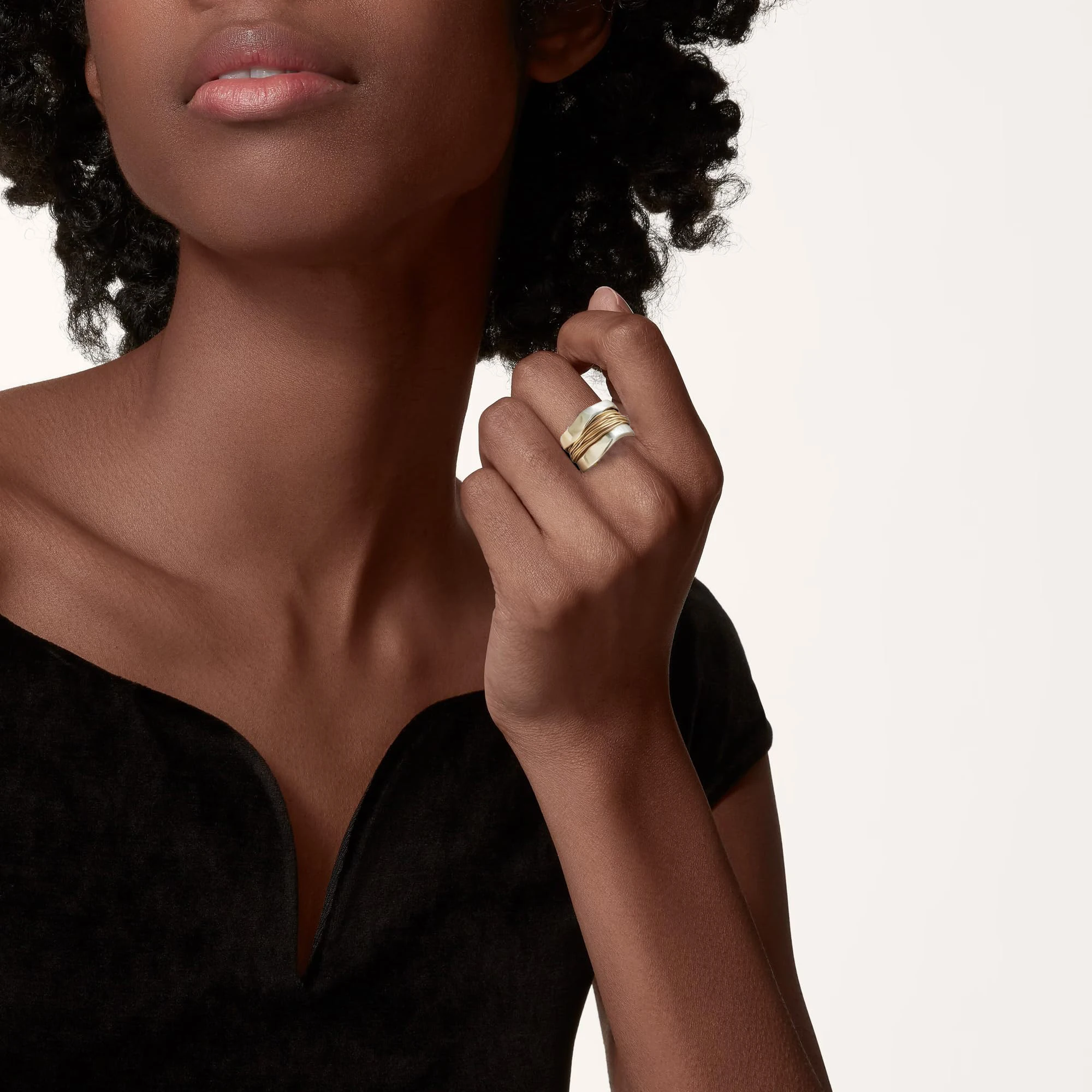 New Niche Minimalist Sliver Color Fashion Rings For Women Party Accessories Gifts Antique Custom Jewelry 2024