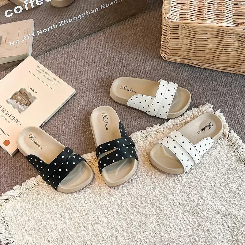 Summer Big Kids Girls Polka Dot Slides Youth Sandals Casual Beach Slippers Cute Thick Sole Non-Slip Children Shoes Home Shoes