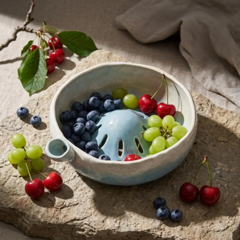 Ceramic Berry Colander Bowl Ceramic Berry Washing Bowl with Drainage Hole Easy-clean Kitchen Strainer for Fruits for Grapes