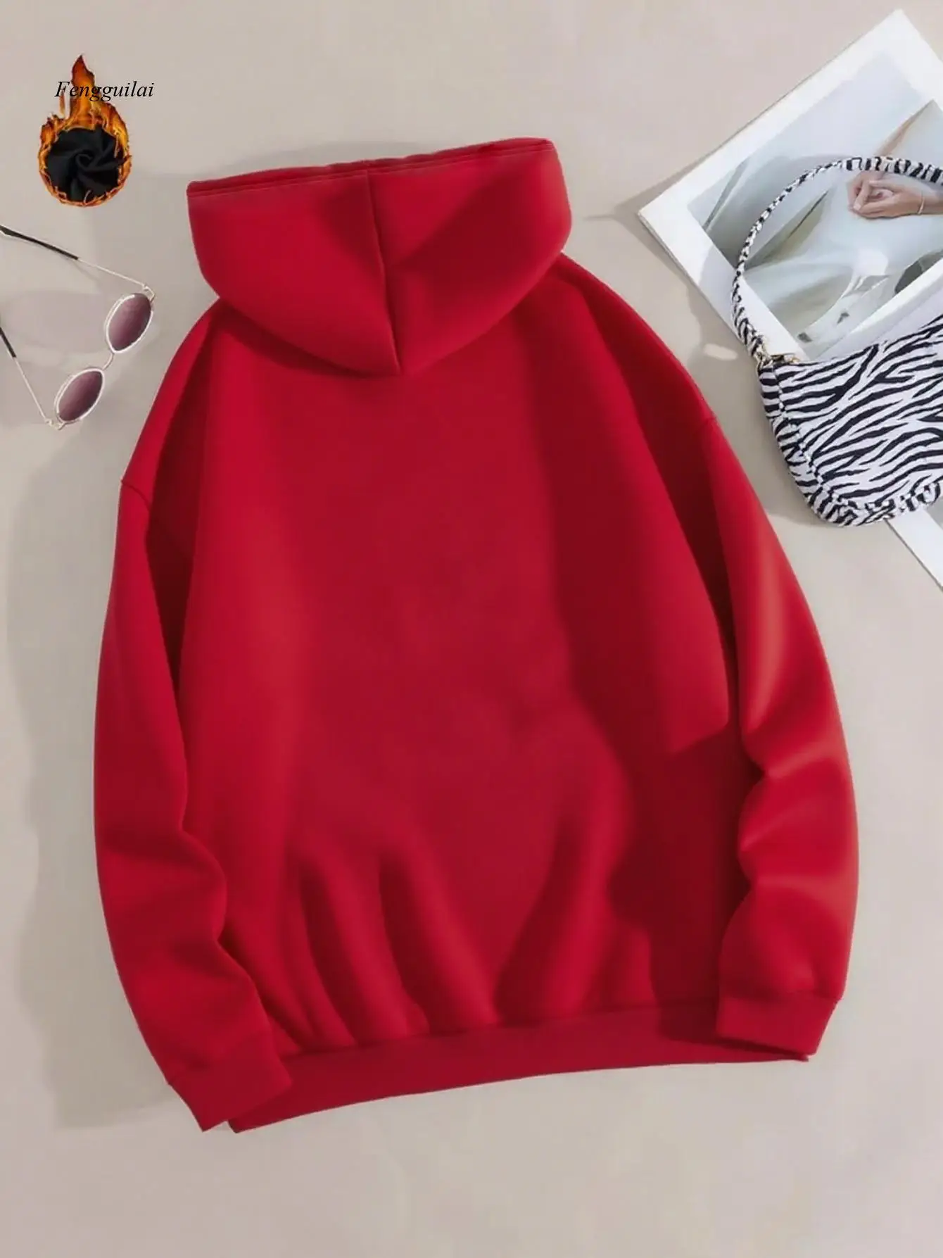 ゴシック魔女と月明かりの森プリント フード付きスウェットシャツ - ダークグリーン、金色の文字、長袖プルオーバーパーカー