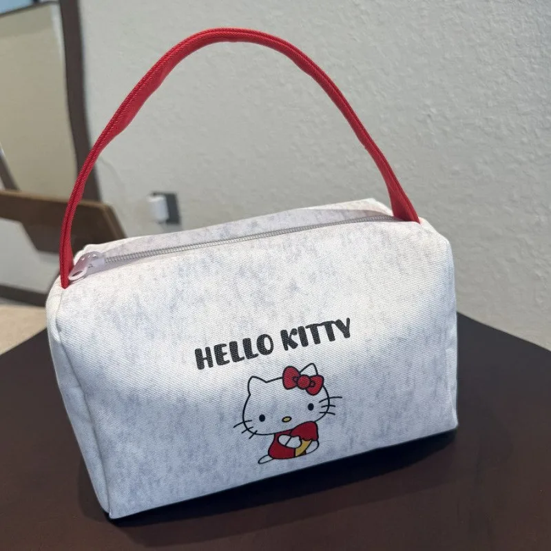

Women's Cosmetic Bag Large Capacity Makeup Bag Travel Makeup Organizer Zipper Bath Washing Bag Portable Lipstick Storage Pouch