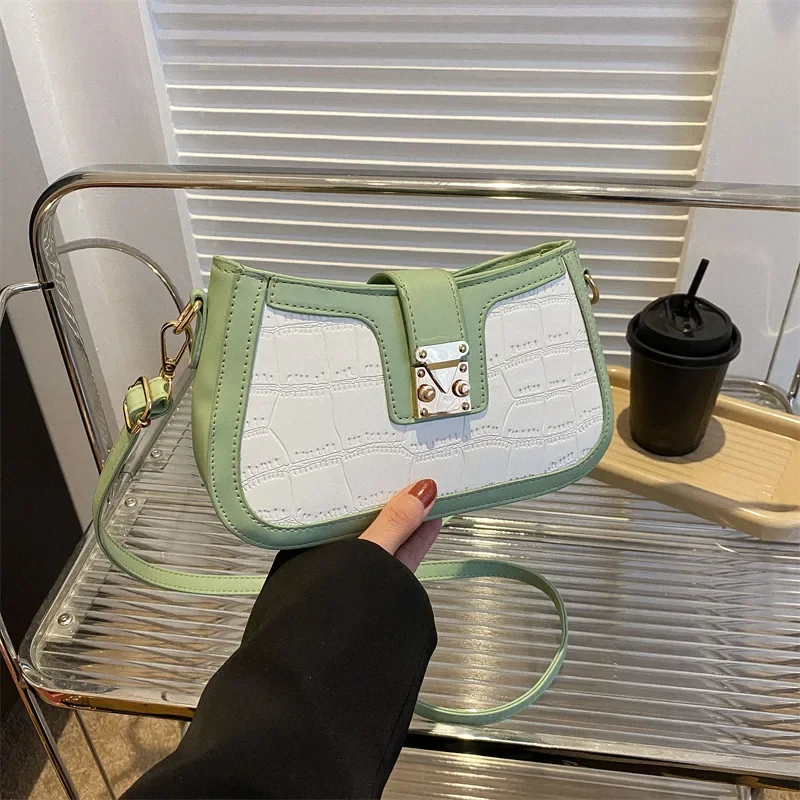 Stylish and simple shoulder small bag casual commuter portable messenger women's bag