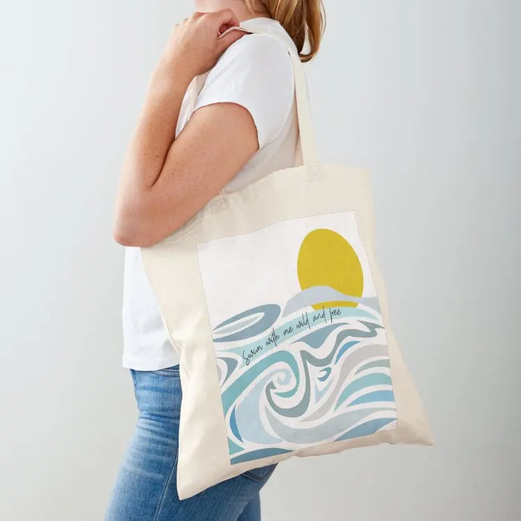 Llamando a todos los nadadores de aguas abiertas y a los nadadores de invierno. Diseño elegante para amantes del natación. Bolso Tote Caroline Laursen