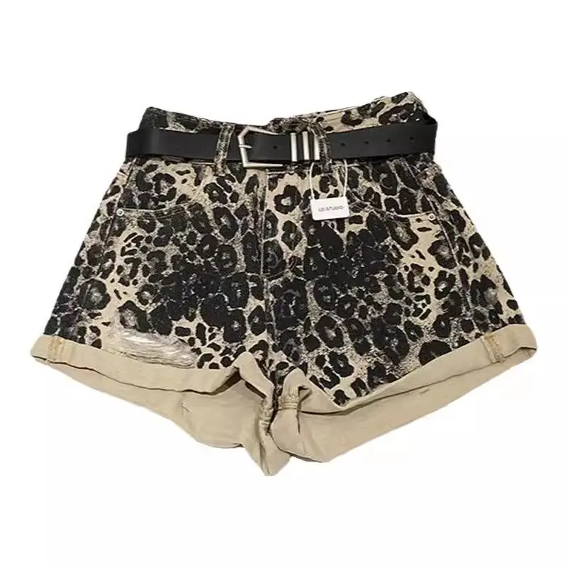 Trendy Spice Girl Leopard Print Contrasting Color Curled High Waist Denim Shorts Women's 2026 Summer New A-Word Wide Leg Pants