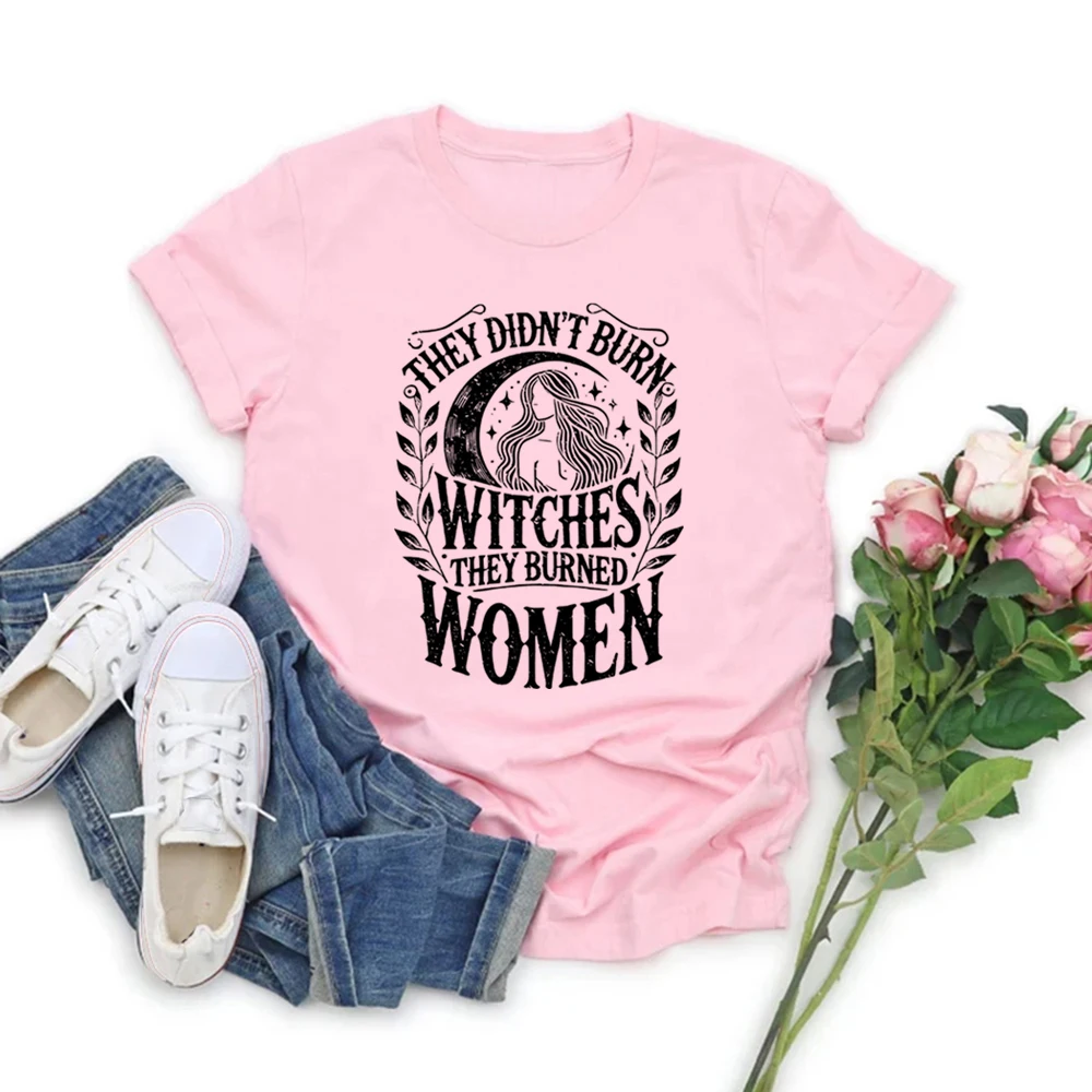 لم يحرقون الساحرات هم محترقون المرأة تي شيرت الساحرة النسوية التي شيرت قصيرة الأكمام للجنسين تي شيرت عتيق الليبرالية الساحرة المحملة