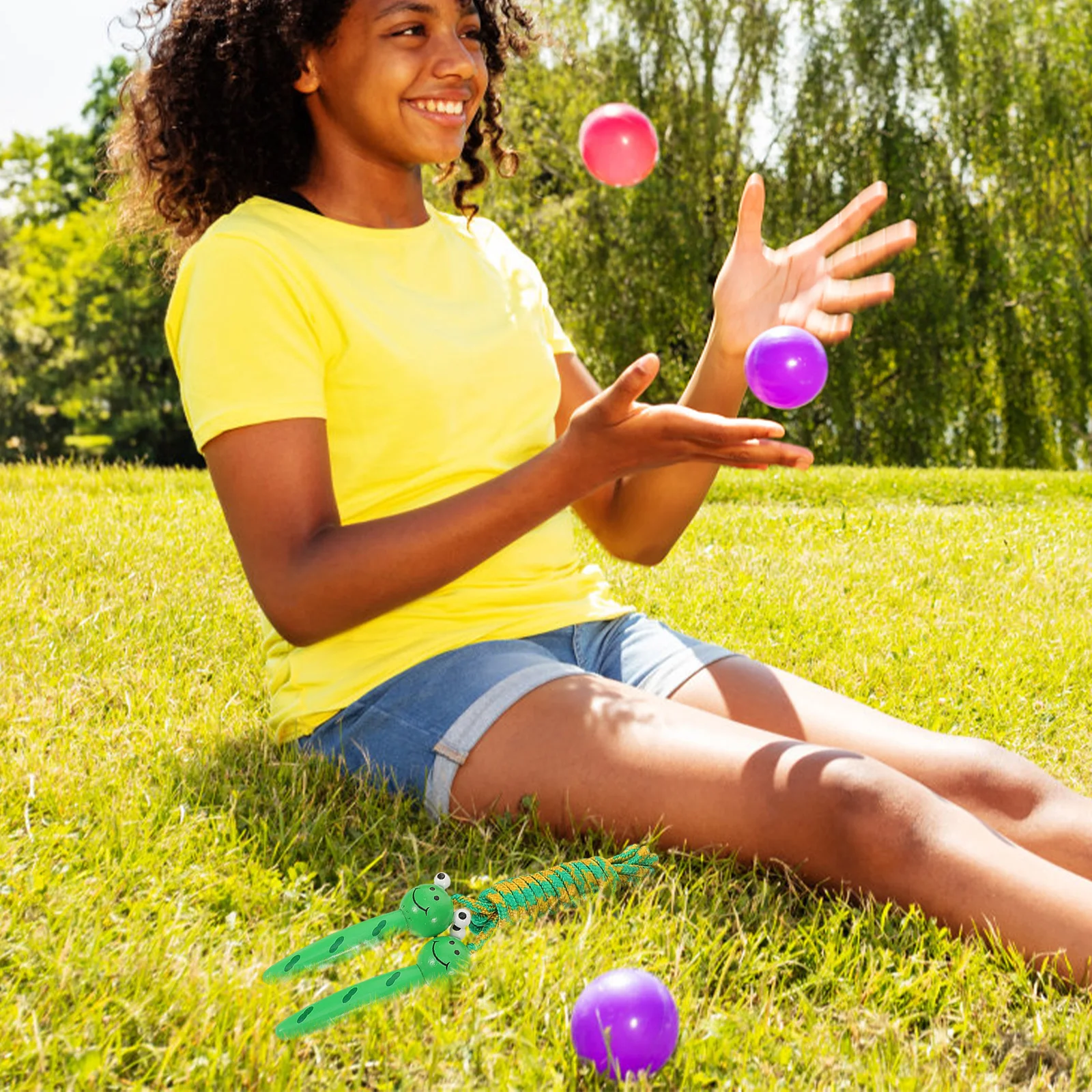 

4Pcs Wooden Jump Rope Cartoon Design Lightweight Exercise Skipping Rope for Students Indoor Outdoor