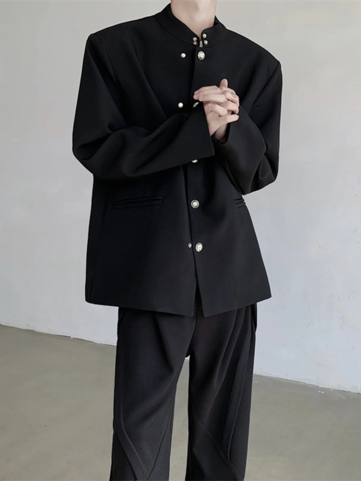 

Пиджак с воротником-стойкой, мужской пиджак с острыми мягкими плечами, пальто, черный двубортный пиджак с металлическими пуговицами, новая китайская уличная одежда