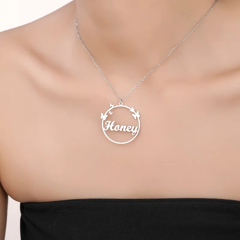 Lateefah Fashion Personalized Custom Name Stainless Steel Round  Wreath Butterfly Necklace