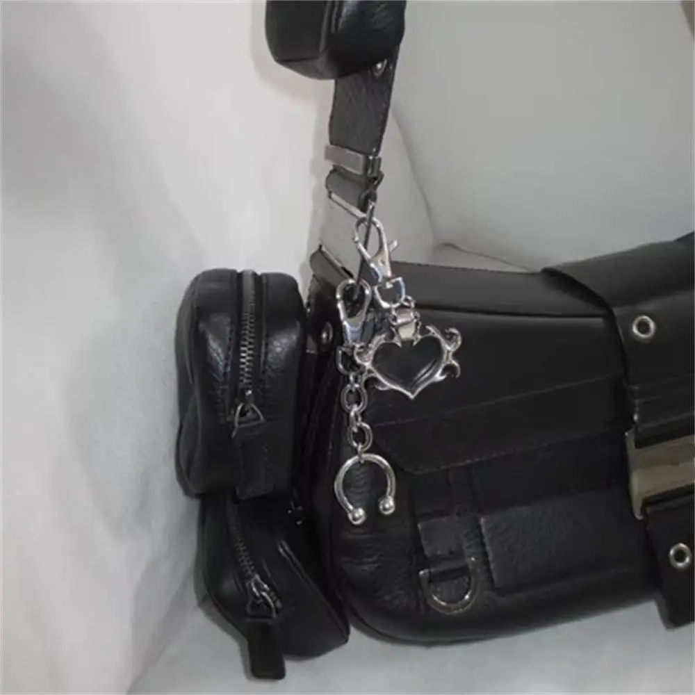 Charms Bags Keychain Horseshoe Nose Clip Pendant Keychain Silver Color Jewelry Accessories Backpack Pendant Y2K Punk Style
