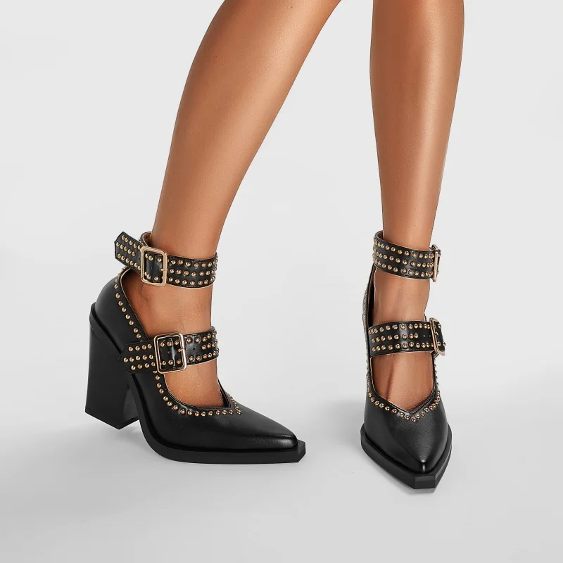 

Винтажные женские туфли в стиле панк с заклепками, пряжкой и ремешком, острым носком, на высоком каблуке с заклепками, современная женская обувь, повседневная обувь