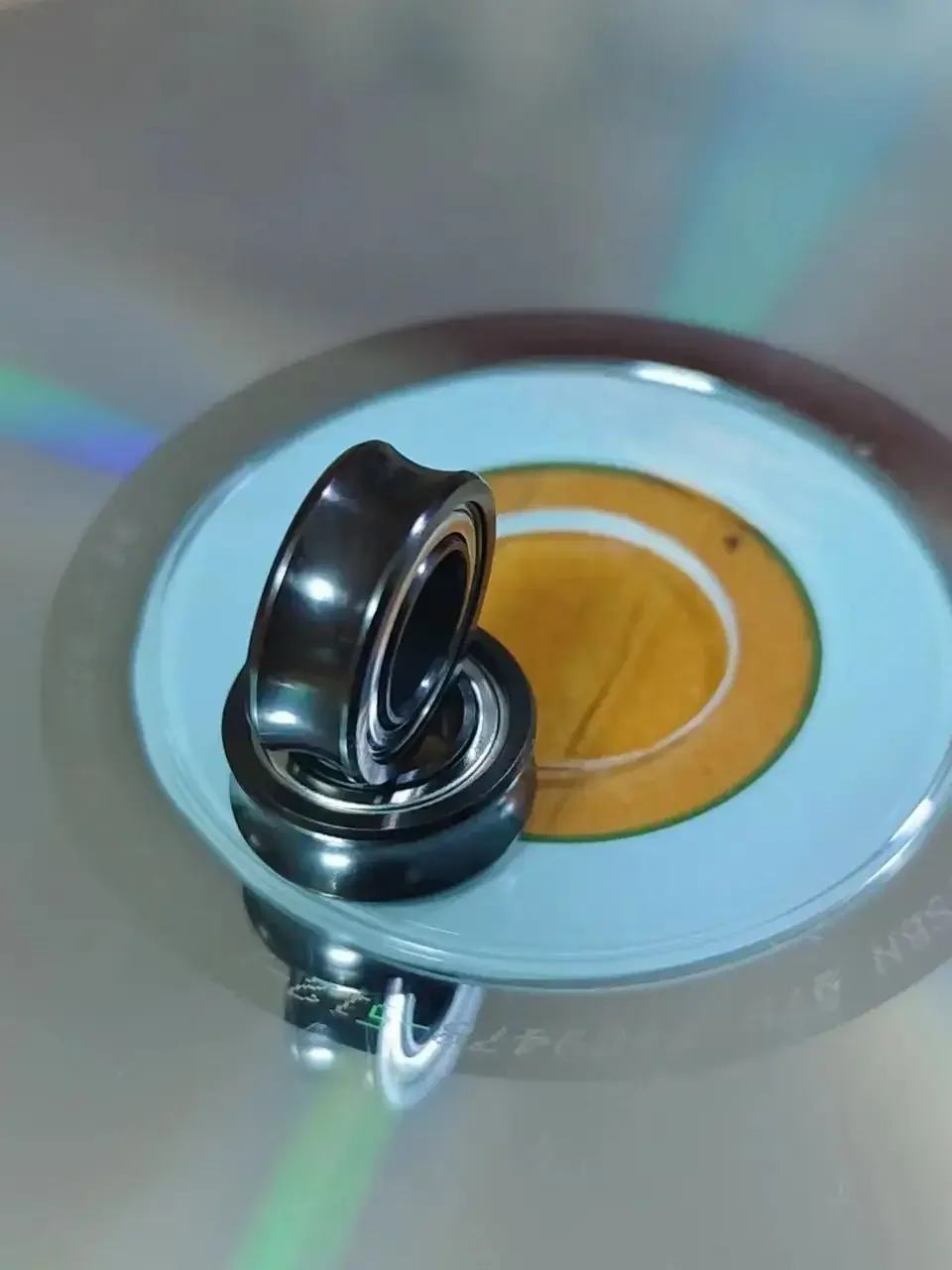 

YOYO bearing black coated grooved R188ZZkk concave large C SIZE C, 6.35*12.7*4.762MM=1/4*1/2*3/16" dry drawer roller