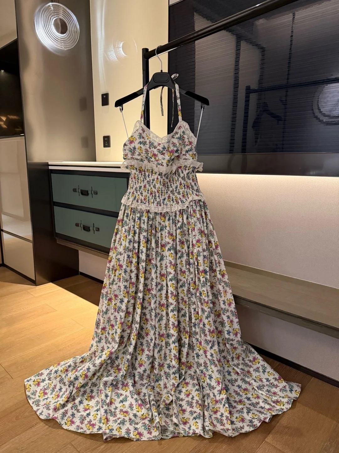 

Women 2026 Halter Neck Floral Print Cami Dress Dainty Mini A-Line Vacation Sundress Chic Summer New