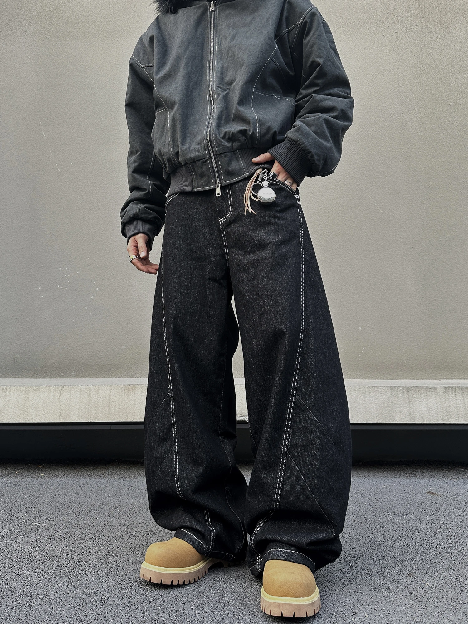 

Мужские джинсы в американском ретро-стиле, деконструированные, с пэчворком, широкие штанины, свободный крой, с дизайнерскими вырезами, струящиеся, молодежные, повседневные, деним