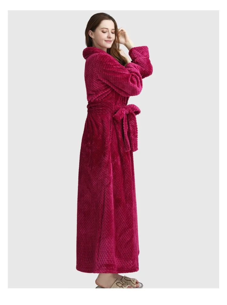 Autumn Winter Ladies Nightgown Warm Coral Velvet Long Style European American Women\'s Flannel Bathrobe Plus-down Thickening