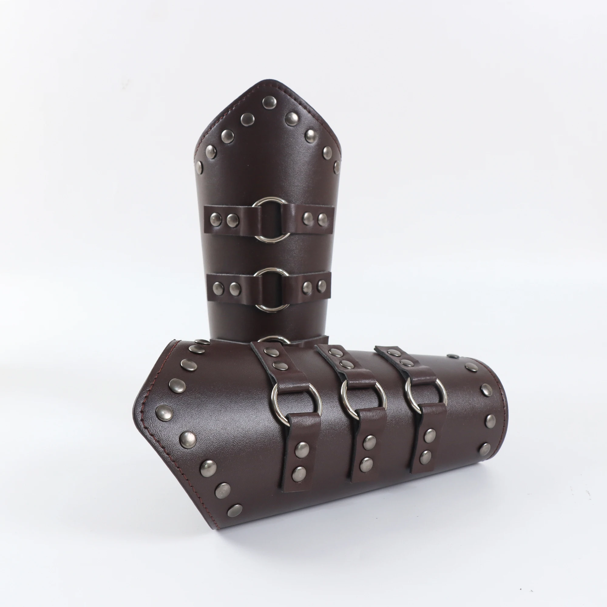 1 قطعة/قطعة الرجال القرون الوسطى تأثيري بولي Leather الجلود درع مدفئات للذراع الدانتيل متابعة فايكنغ القراصنة فارس القفاز معصمه براكر البخار الشرير