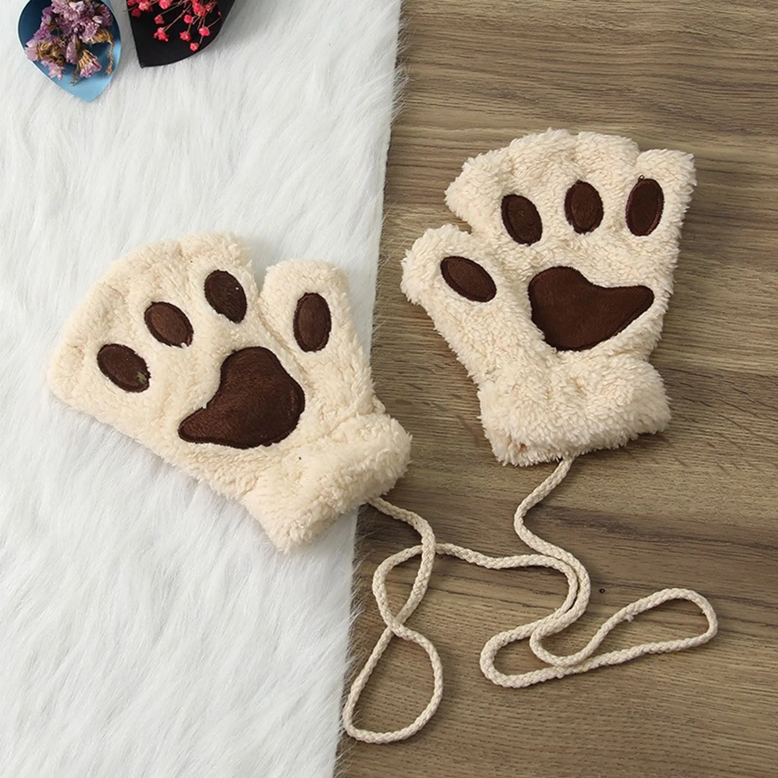 Women\'S Cute Bear Paw Half Finger Gloves Color Block Plush Short Comfortable Gloves Ladies Winter Thickened Warm Gloves Kawaii