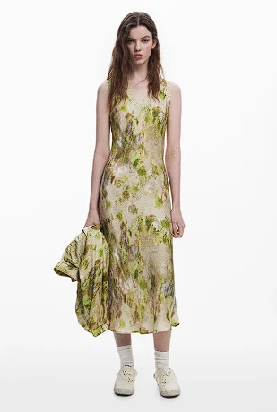 

European and American Spain Original 2025 Spring New Dress Lace Decoration V-neck Tank Top Sexy Slimming Sleeveless Long Dress