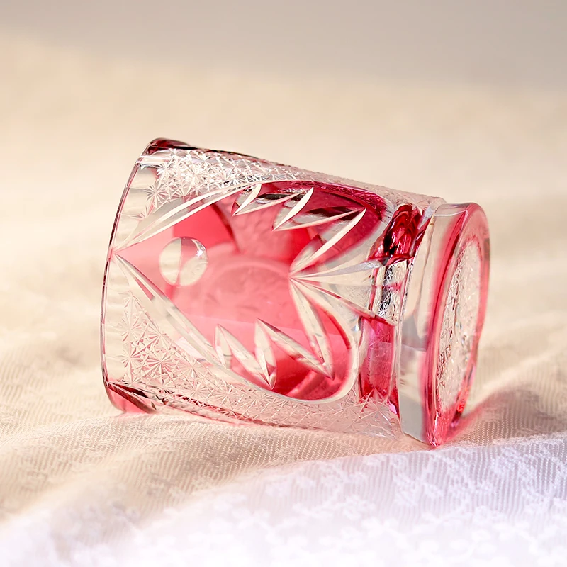 Edo Kiriko Стеклянное стекло ручной работы с розовой совой, классический японский стиль, бессвинцовое стекло, кристалл, чистое стекло ручной работы, розовое