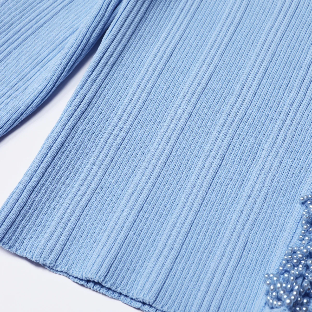 LEOSOXS レディース ニット ツーピース セットアップ カーディガンとフリルミニスカートがおしゃれなデイリールックを演出 2025