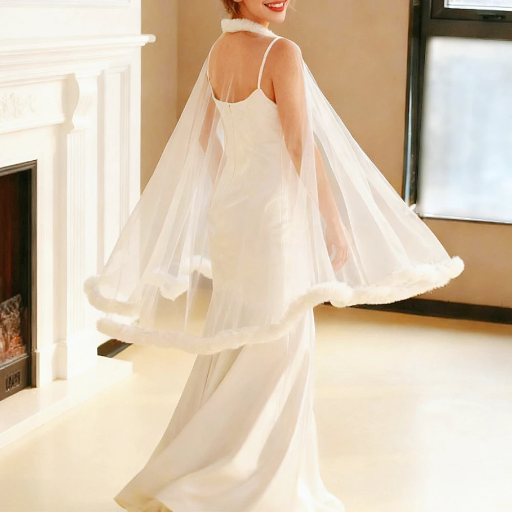 ผ้าคลุมไหล่เจ้าสาวผ้าทูลแต่งขนนุ่มสำหรับฤดูใบไม้ร่วงและฤดูหนาว ผ้าคลุมไหล่คริสต์มาส โบเลโรงานแต่งงาน ชุดงานแต่งงาน อุปกรณ์เสริมงานแต่งงาน