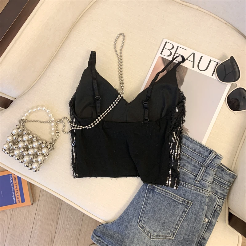 Sexy elegante camisola coletes feminino lantejoulas colheita topos slings 2025 verão sem mangas profundo decote em v moda chique senhoras camisetas jumpers