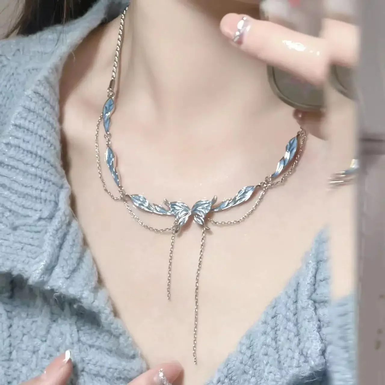 키링Romantic niebieski wisiorek z motylem naszyjnik zestaw pierścionków dla kobiet elegancki naszarny Ins styl lekki luksusowy łańcuszek do obojczyka dla kobiet