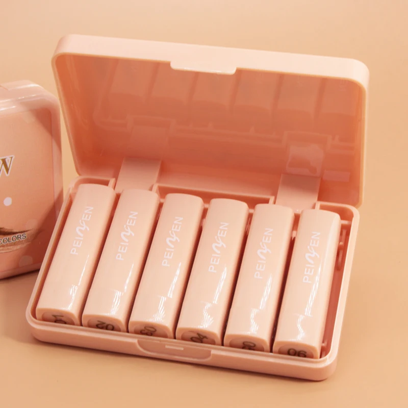 L'ensemble de fards à paupières imperméables et brillants de 6 pièces a un effet durable, créant un maquillage pour les yeux attrayant, idéal pour les cadeaux de vacances.