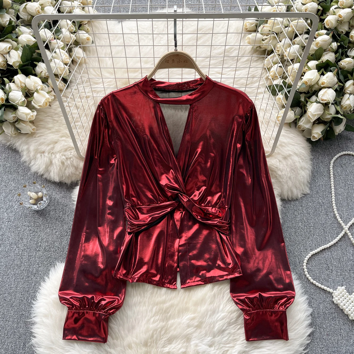 Chic Fashion Top Women\'s Shirt 2024 New Spring Hollow V-neck Twisted Slim Fit Long Sleeved Cropped Tops Y2k Clothes