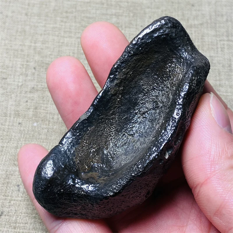 White Natural Inner Mongolia Opal Mineral Specimen Palm Toy Home Decorations +Supporting