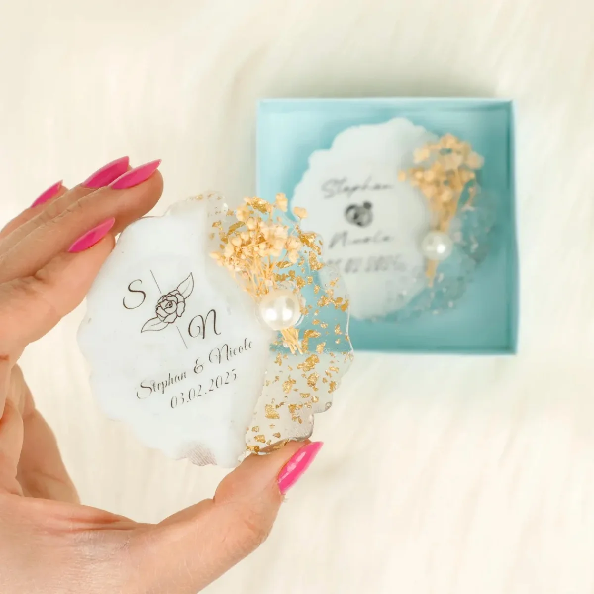 

10 шт. персонализированные свадебные магниты, эпоксидные магниты, оптовые подарки для гостей, сувениры для свадебного душа, цветочные магниты для вечеринок