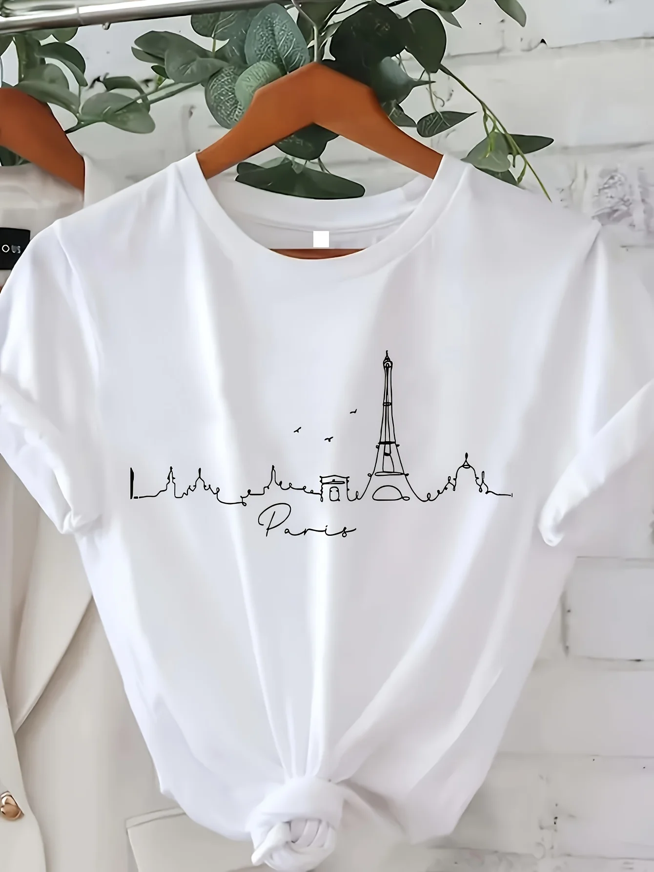 Chic Paris-Inspired Women's T-Shirt - Casual Short Sleeve Crew Neck Breathable Polyester - Perfect for Spring & Summer