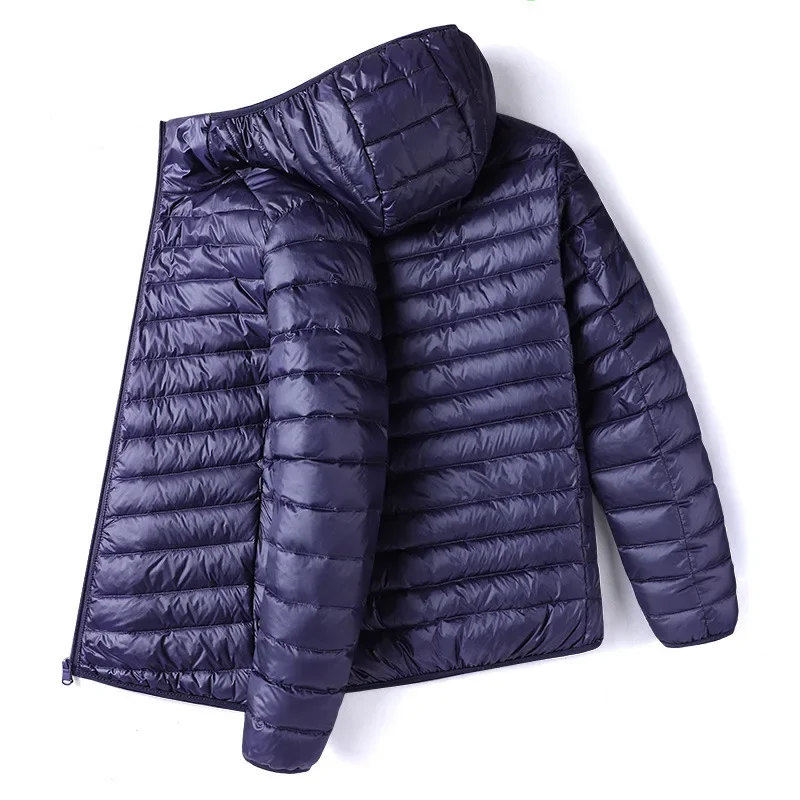 Hot-selling new winter men's cotton jackets, short hooded coats, warm and fashionable outdoor coats for wholesale purchase