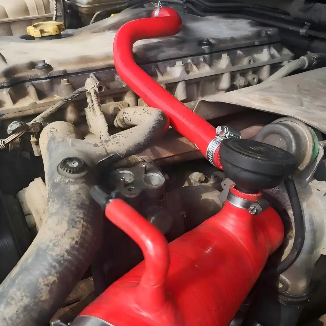 For LAND ROVER DISCOVERY 2 TD5 Turbo ENGINE Boost Air Intake Hose And Oil Breather Hose SILICONE HOSE KIT