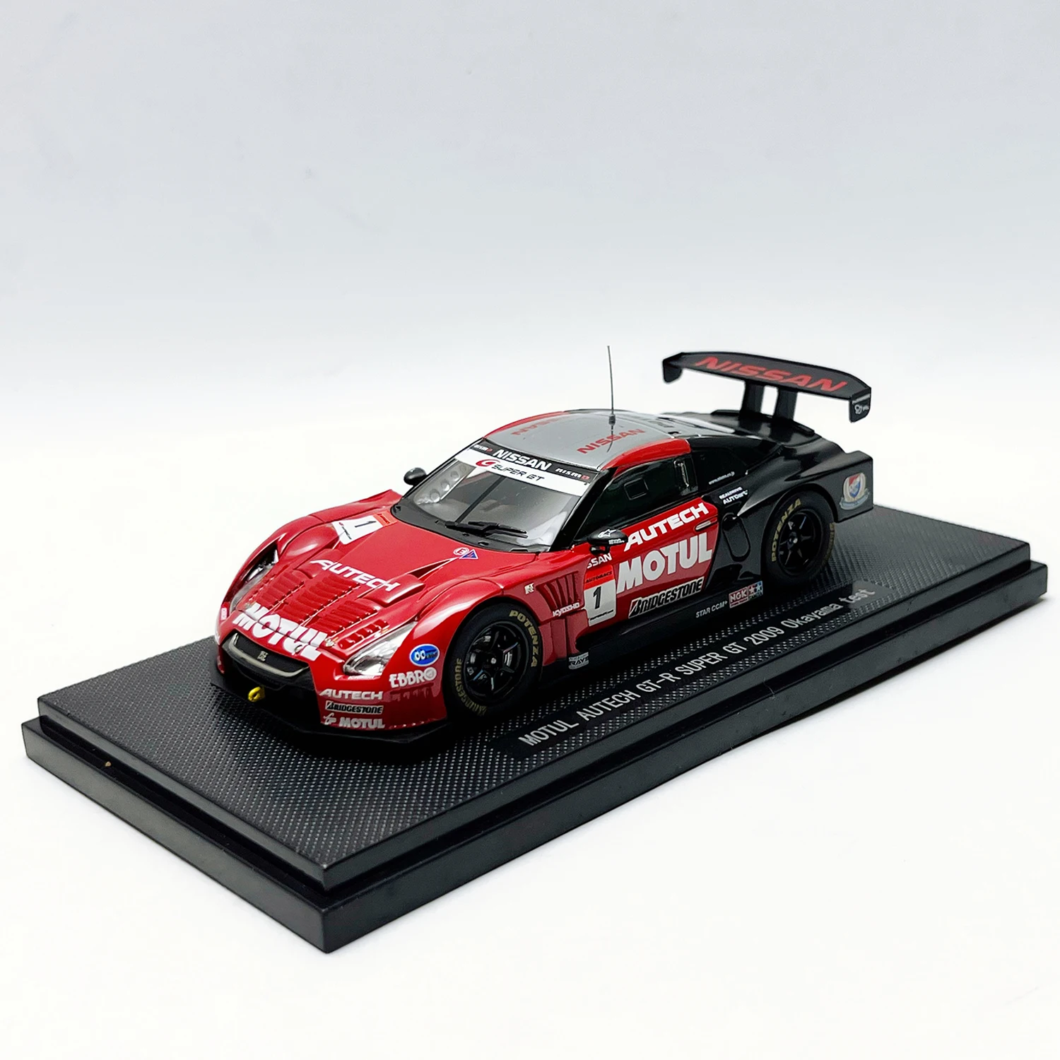 รถโมเดล EBBRO อัตราส่วน 1:43 ผลิตจากโลหะผสม รถนิสสัน จีทีอาร์ ซูเปอร์ จีที ปี 2009 ของเล่นรถแข่ง ของสะสมสำหรับผู้ใหญ่ ของที่ระลึก ของตกแต่งแบบตั้งโชว์