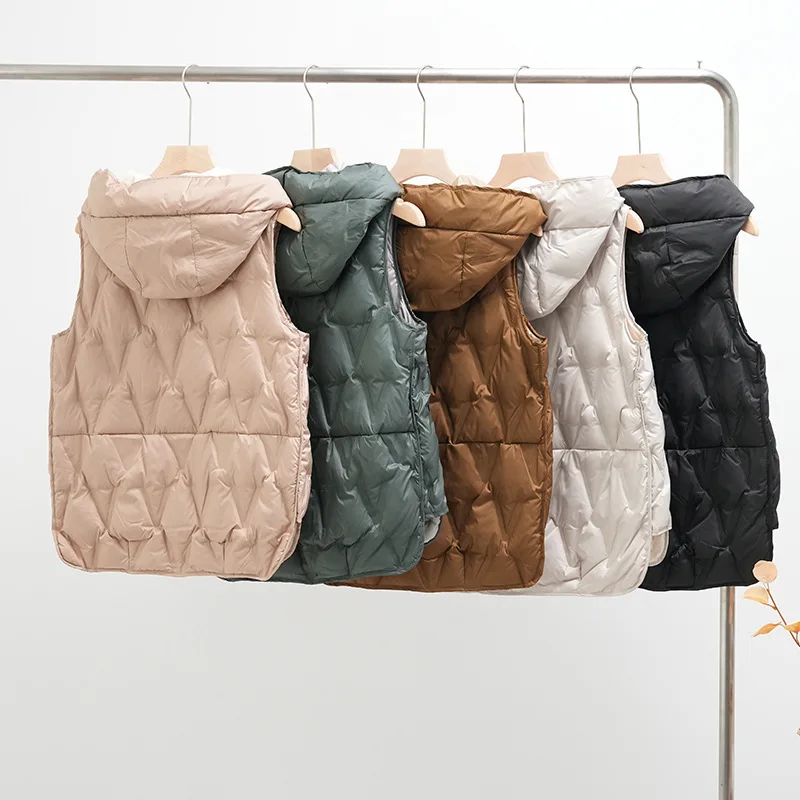 Autunno inverno leggero sottile bianco piumino d'anatra gilet donna caldo con cappuccio giù serbatoio Jakcet signore Casual allentato senza maniche gilet