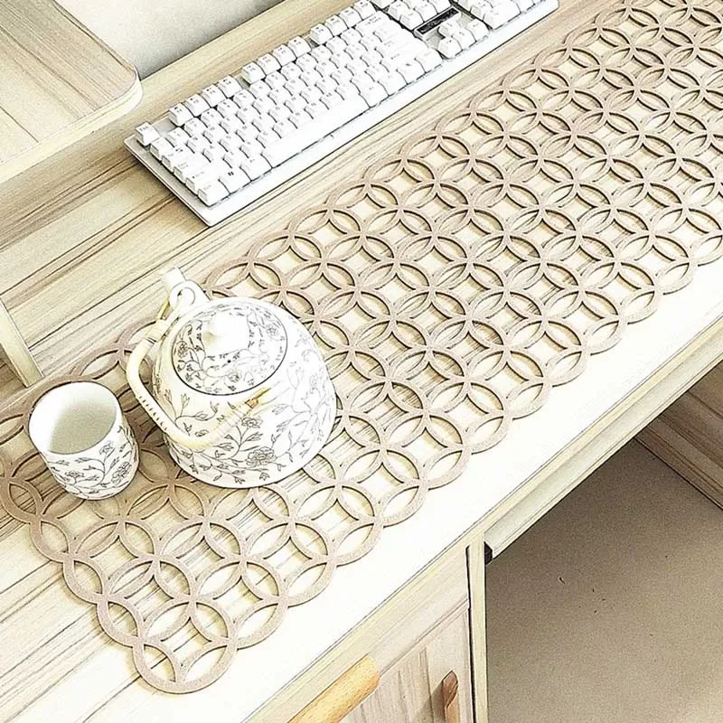 Vilten tafelkleed tafellopers uitgehold Adiabatische antislip placemats 102x30cm