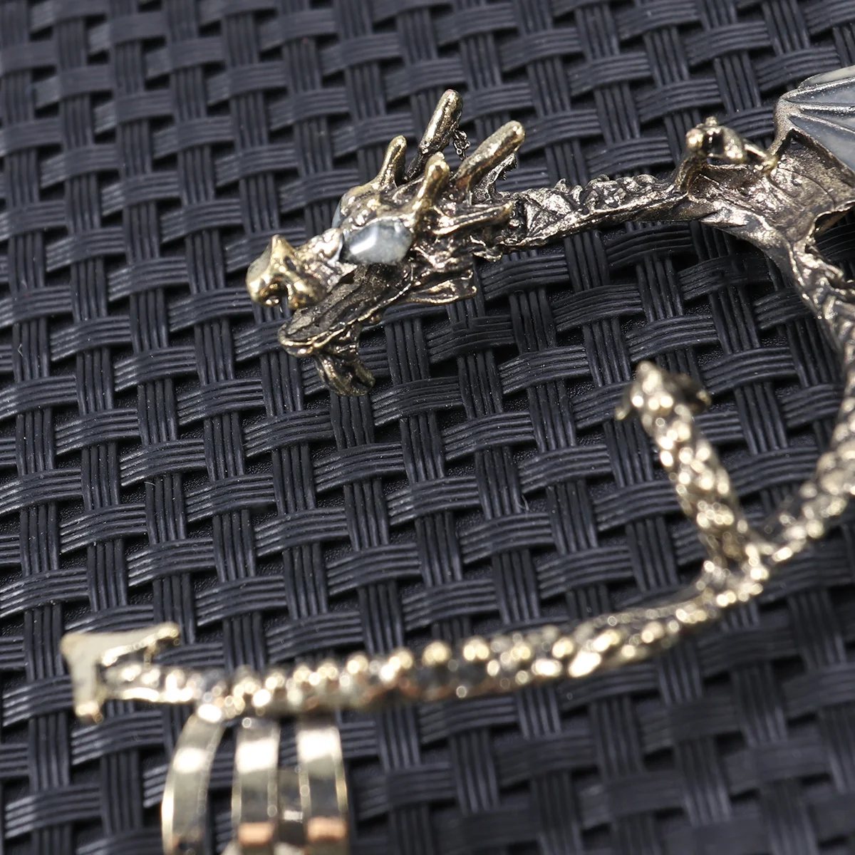 

Bronze Earrings Ear Cartilage Cuff Gothic Jewelry Elaborate Scales Wings Night Shine Earringg Ear Wrap