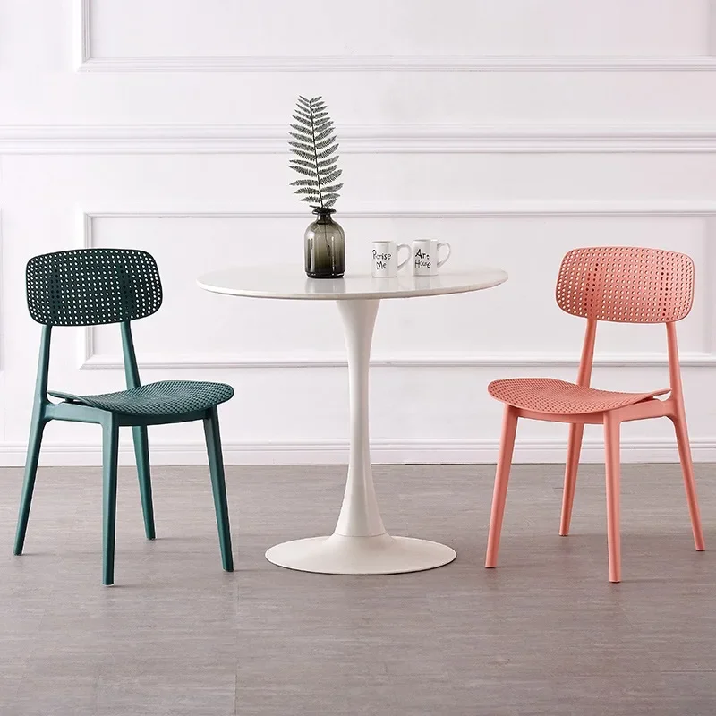 Simple stackable plastic dining chair, one-piece ergonomic back chair, cafeteria chair, 5 fast food chairs