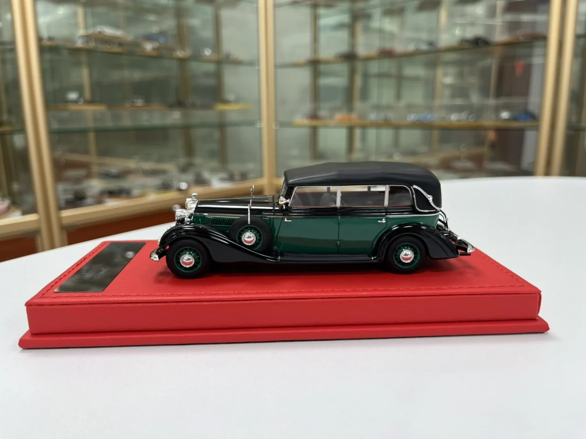 XEROX 1:43 Horch 951 1937 Classic Cars Limited Edition Resin Metal Static Car Model Toy Gift