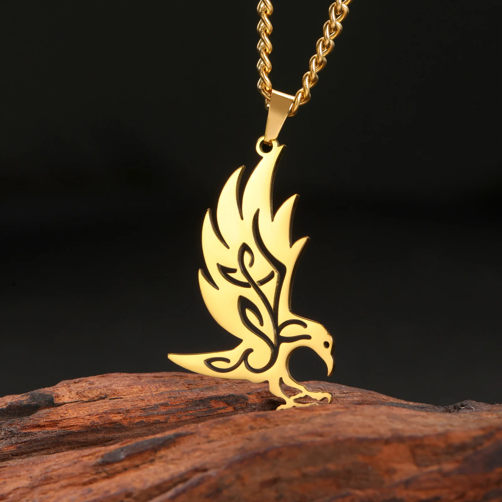 New trendy stainless steel cartoonish cute crow pendant necklace - versatile and stylish bird collar chain accessory for the nec