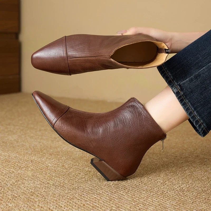 2027 New Retro Women Shoes Genuine Leather Boots for Woman French Style Square Toe Ankle Boots Designer Shoes Botas Mujer